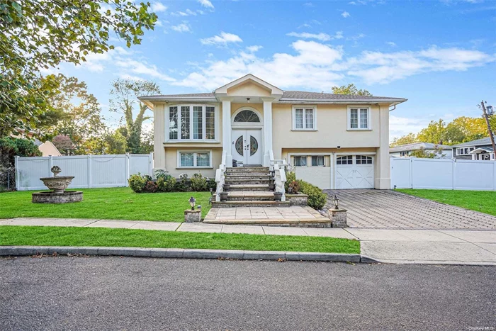 Gorgeously renovated high ranch nestled in the heart of north Baldwin. Plenty of room for all with 5 bedrooms and 2 full bathrooms. Modern kitchen featuring stainless steel appliances. Open floor plan, hardwood floors and central air. Backyard is perfect for entertaining. Taxes have never been grieved!