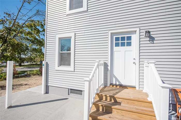 Completely Renovated top to bottom! Living Room, Kitchen with stainless steel appliances & quartz countertops, Dining Area, 1 Bedroom, Washer & dryer and Full Bath. Bright airy and beautiful!