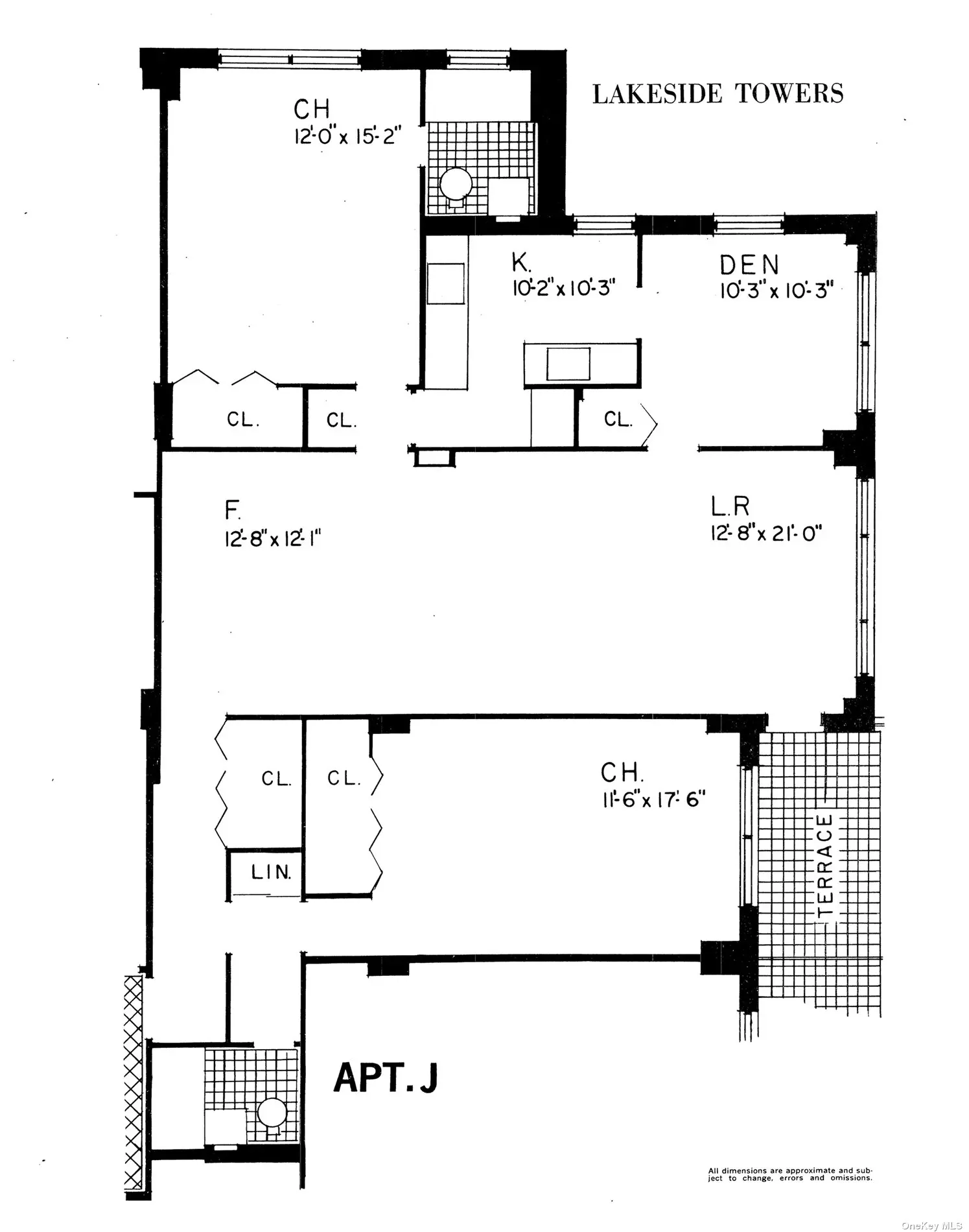 Spacious and sunny south facing apartment with lake view at Lakeside Towers. Three (3) bedrooms and (2) full bathrooms. Master bedroom is en-suite bath. One of the larger bedrooms is located at the end of a long entry hall separate from the main living areas offering nice privacy and separation. Large closets through out and a sunny terrace that faces the lake. Luxury co-op with 24 hour doorman, private parking (62.50 per mo.) outdoor pool and health club. All utilities tax, water, heat, gas, property taxes and electricity (no sur charges) are included in the maintenance of 1573.93. Well located close to restaurants, shopping and public transport. Across the road from Oakland Lake and 2 minutes to Little Bay Park for beautiful biking and walking paths. Freshly painted with new flooring. Apartment will require some updating.