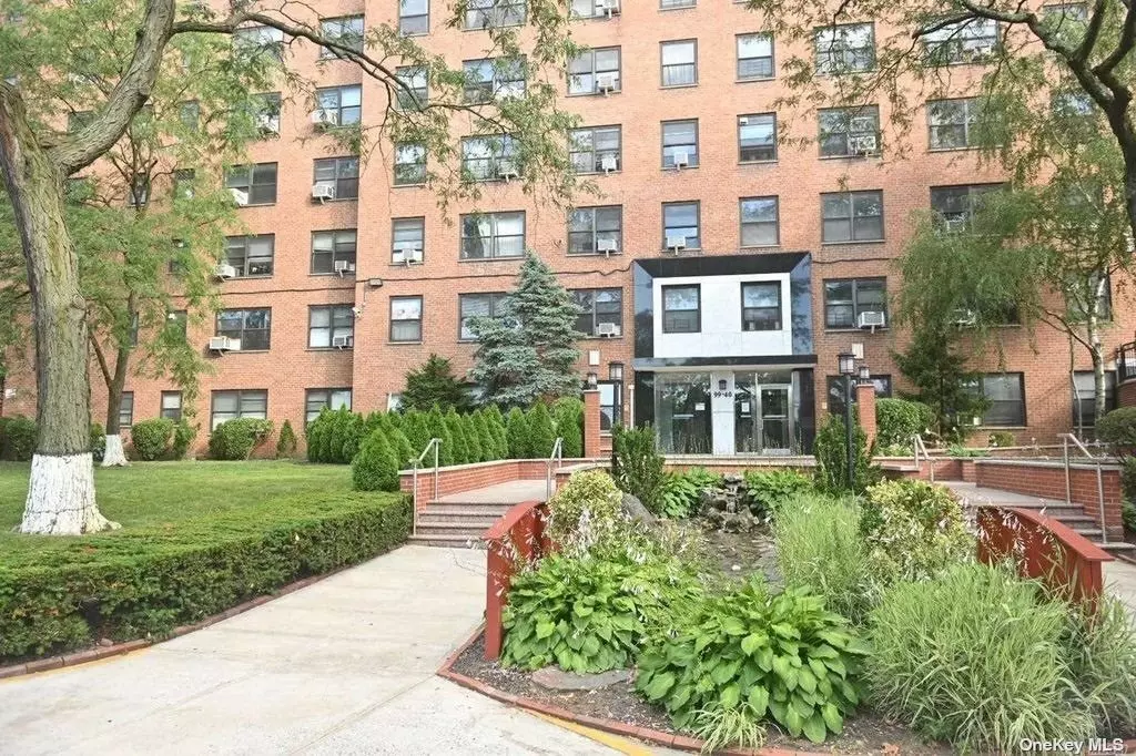 One bedroom co-op apartment. All utilities are included! Anita Terrace is a wonderful, well-maintained elevator building, pet friendly, featuring 24 hr doorman, residence only playground, gym & laundry room. Centrally located. Near All public transportation, trendy shopping and dining!