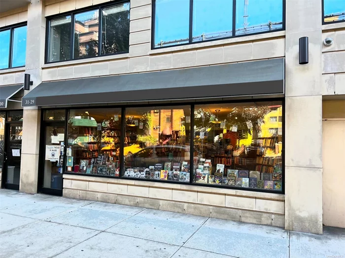 Modern construction 1, 177 SF Office/Retail Condo Unit for sale next the N/W Broadway stop in the heart of Astoria. Strong real estate fundamentals. Great for any investor or end user. 11+ years left on ICIP tax abatement. Minutes from subway Low taxes and CAM charges. Featured commercial Sales.