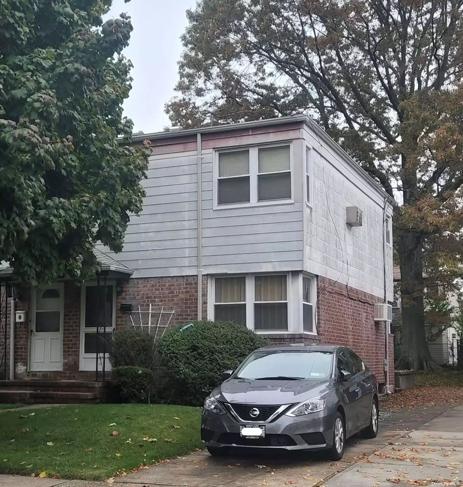 Semi-detached One Family in Prime Oakland Gardens. Features a Living Room, Dining Area, Kitchen, and Half Bathroom. The Second Floor Offers Three Bedrooms, and One Full Bathroom. Full Basement, Gas Heat, and a Private Driveway. Sun Soaked Yard with Eastern Exposure. Create the Home You&rsquo;ve Always Wanted with Convenience to Schools, Shops, and Transportation all Nearby.