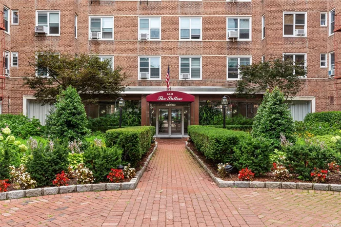 HUGE TWO BEDROOM 1.5 BATH! Brilliantly sundrenched! Sponsor unit. Easy application. Formal dining area, renovated kitchen and updated baths. Gleaming hardwood floors, pets with approval.