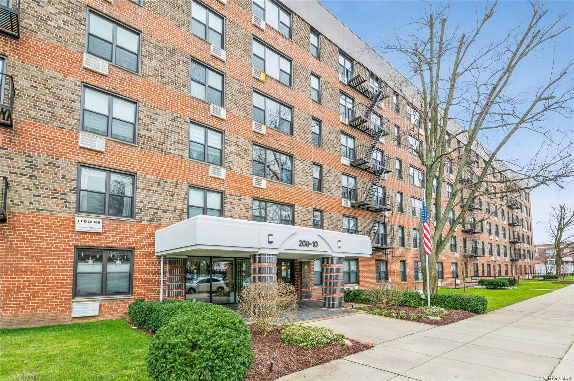 This Contemporary Junior 4 Offers Exquisite Design, High-End Finishes, and Top-of-the-Line Appliances Throughout. Ample Storage, Exceptional Custom Built Closets. Located on the Top Floor of an Elevator Building, this Unit is Bright and Airy facing the front of the building on 41st Avenue. Two On-Site Laundry rooms. Enjoy the Outdoors in the Newly renovated Outdoor Patio Area. Minutes to all the restaurants & shops on Bell Boulevard and LIRR Bayside Station. DTI 30%. Max Financing 80%.