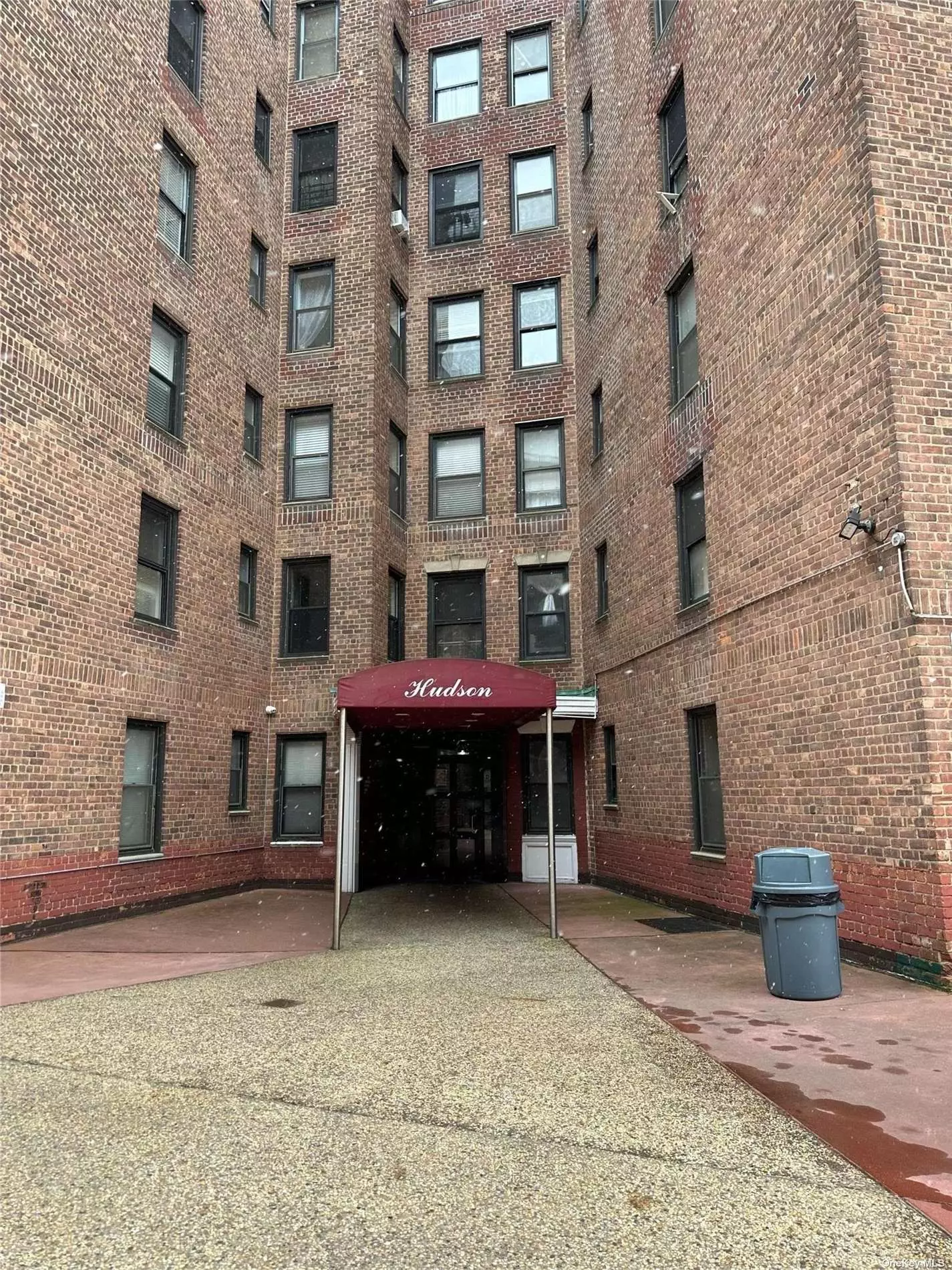 Great opportunity to make this 2 Bedroom, 1 bath, newly painted corner unit in Section 3 of the Forest Park Cooperative your dream home. Located on the second floor of the Hudson Building, this spacious floor plan offers great potential. Hard floors throughout, plenty of closet space, 2 large sized bedrooms, one of which has double exposure. Waiting to be re-imagined and customized. Close to shopping, schools, and transportation.