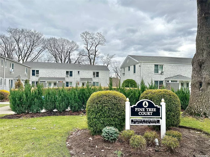 Fully Renovated 2 Bedroom Lower Unit. Open Concept Living Area, Updated Kitchen with White Shaker Cabinets, Quartz Counters & Stainless Appliances. Fully Gutted & Renovated Bathroom with Subway Tiles. Hardwood Floors Throughout, New Lighting, New Doors, New Base/Door/Crown Moldings. Highly Desired ANIMAL-FRIENDLY Community (Incl. Dogs)! New Windows/Doors/Roofs/Gutters/Parking Lots/Gym/Storage/Game & Laundry Rms/Playgrnd AND MORE! GC Beach/Golf Rights