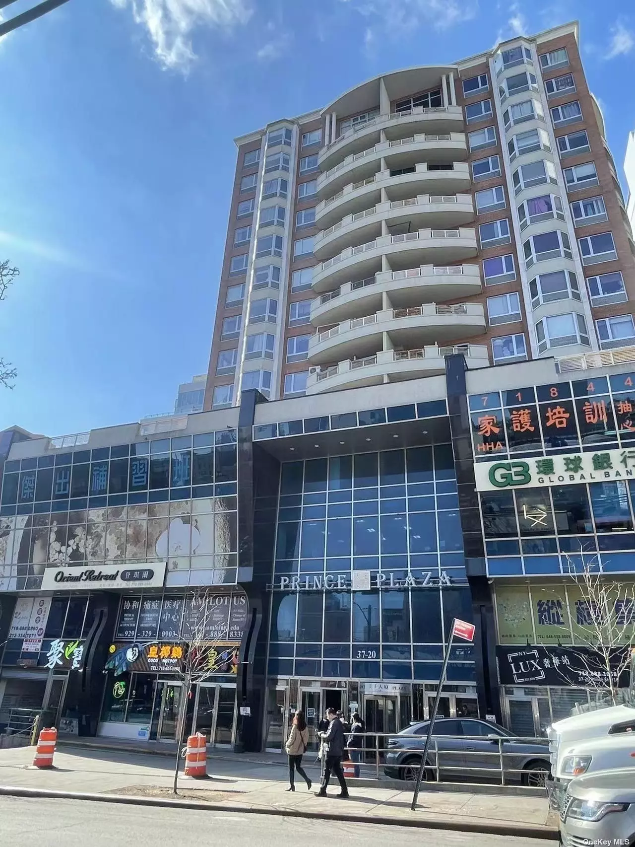 Downtown Flushing Top Floor Duplex Condo. 1, 100 SF interior with 3 bedrooms And 2 bathrooms plus balcony. Low common charge and tax. Close to everything, 3 minutes from Main St #7 train, L.I.R.R., buses. Plus supermarkets, restaurants, professional offices, shopping malls and more.