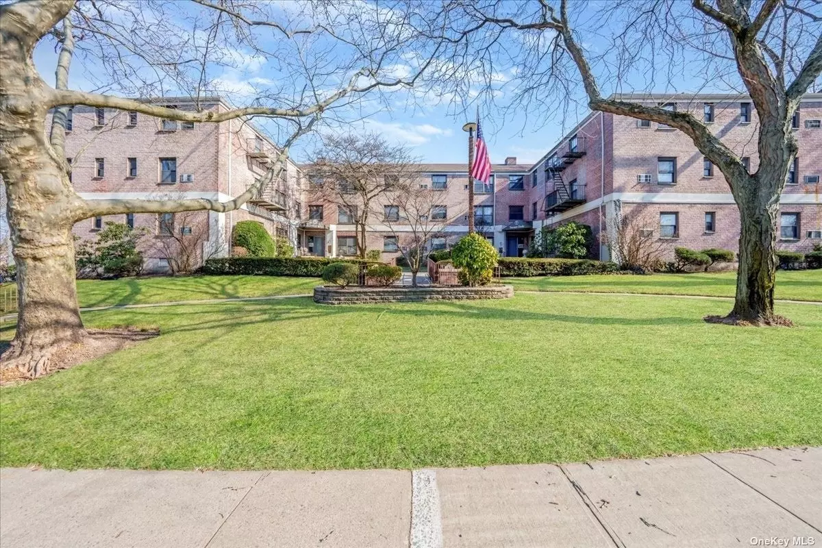 Amazing opportunity to own in the coveted Great Neck Terrace development, featuring outdoor pool, various sports courts, playgrounds, dog run, and recreational center for entertaining. Make this spacious 1 bedroom 1 bath apartment your own! Unit also offers an assigned outdoor parking space and is located in the Option Zone school district. Centrally located close to restaurants, LIRR, buses, and shops, location can&rsquo;t get better than this!