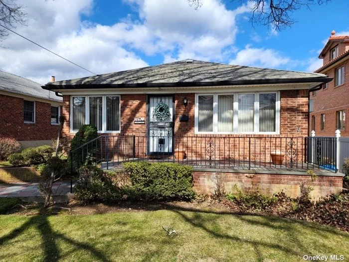 Beautiful 3 bedroom Brick ranch with separate entrance to large full finished basement. Great backyard for entertaining and relaxing. Long driveway, 1.5 car garage, central air. Near parkways, schools, restaurants, shops, parks and golf course.