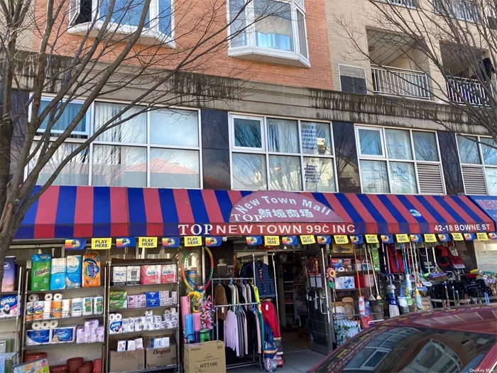 Flushing 1, 085 SF storefront for lease. Located on busy street with heavy foot traffic.