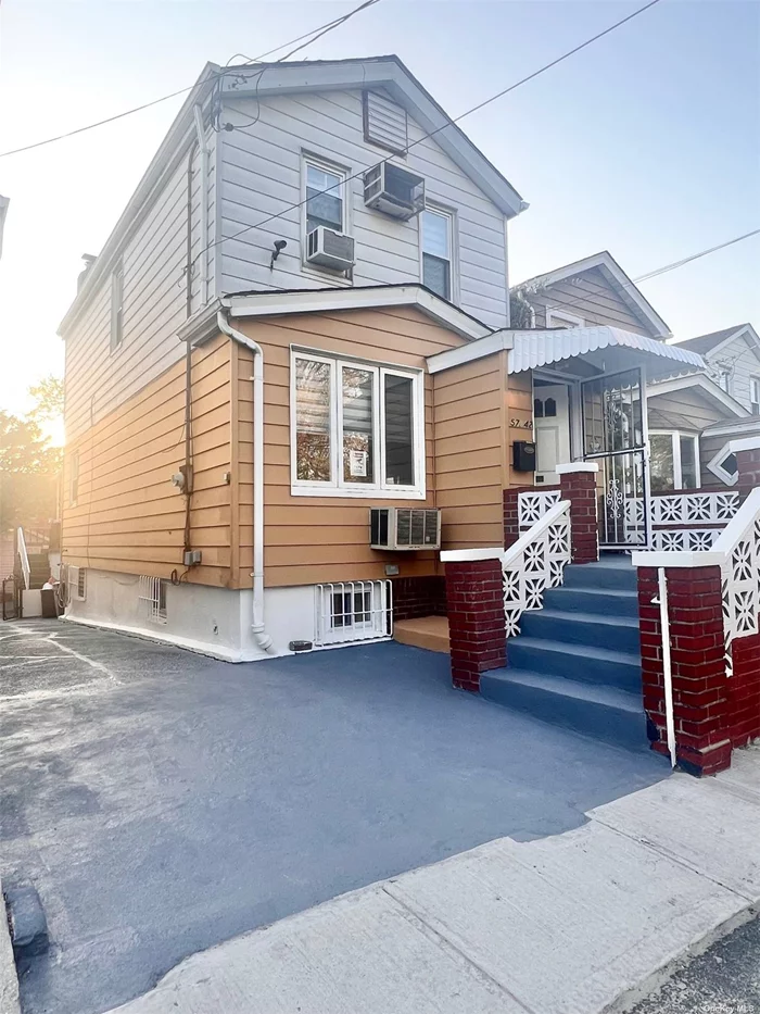 Welcome to this beautiful Single-Dwelling house locating in the border of Maspeth and Middle Village, Queens and is featuring 3 bedrooms, 2 Full Baths, Full Finished Basement, Private Driveway, Fenced Backyard and more. The first level features the spacious living room, Open Kitchen/Dining Room, and A nice deck. The second-floor features 3 bedrooms, Full bath and attic space for storage. The Full Finished Basement (appx 750 Sqft) features separate entrance and multiple rooms. Kitchen and windows have been updated about 2 years ago. Gas heating, ample parking, Close to public transportation, Q67, Q58, Q59; Nearby Schools PS 58 School of Heros, IS 73 The Frank Sansivieri Intermediate School, Shopping Center, Parks and More.