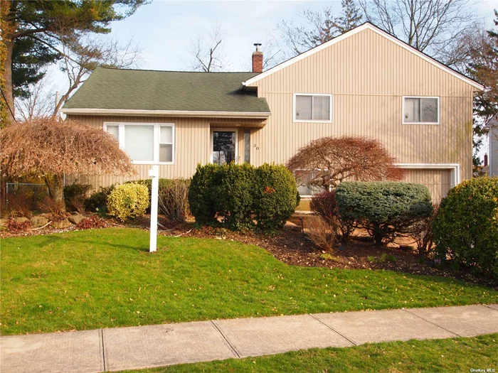 New top to bottom renovation in Syosset Sch Dist.This 5BR 4F. BA Split, offers rm to spread out. Sun drenched 2 Stry main lvl w/open flr plan feat. dining, living rms, new kitch, huge isl w/seating, dbl sided cabs, wh quartz cntrs, gas ckg, new ss appl. Slider to lg deck overlooks over sz fenc&rsquo;d pvt bk yd. Upstairs, 3BRs-2 w/lofts, 2FBA. Enter your sanctuary-a 24&rsquo; x 24&rsquo; prim. en-suite feat. huge closet, lg F.bath w/laun., in rm seating area. Grnd lvl is a 2nd living area, exrcz. rm, 1 car gar., util. rm. Cont. to enter possible mother daughter (w/prop.permits) residence/office/guest ste feat. lg F.BA, BR & open area w/kitchenette & pvt ent. Storage is no issue with tons of clst space thruout, 1 full fin. bsmnt. w/two lg closets, open carpeted area PLUS a 2nd sep. Full unfinished bsmnt with 8&rsquo; ceil. Close to major expr ways, shopping & dining.