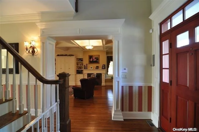 Double Story Entry Foyer