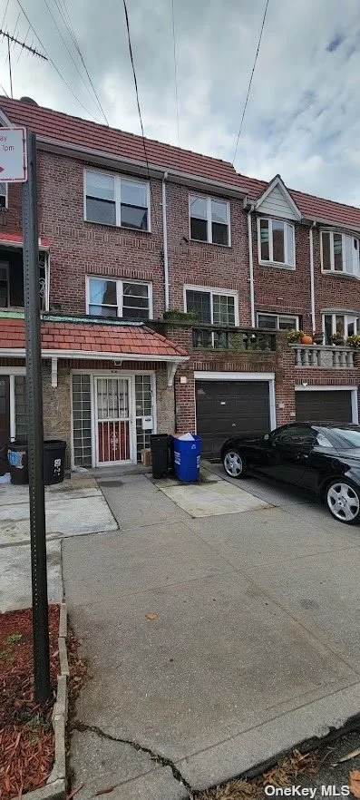 Beautiful one bedroom apartment with a backyard! Apartment features separate bedroom, separate living room, newly renovated eat in kitchen with stainless steel appliances, new bathroom and hardwood floors throughout. Steps away from M/R Train on Woodhaven Blvd, Shopping Centers. One block away to LIE. Excellent location!