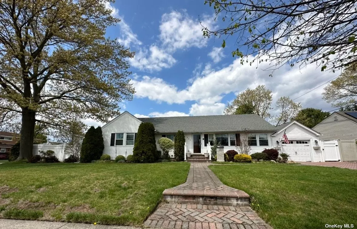 Nice Corner Lot Expanded Ranch in Forest City section of Wantagh. 3 Bed 2-1/2 Bath, Main Bedroom has 1/2 Bath, Hardwood Floors. Attached Garage, Central A/C, Inground Sprinklers, Partially Finished Basement with Separate Entrance.