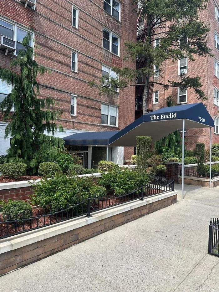 Welcome to The Euclid of Forest Hills! This Gem is a must see located in the heart of Queens! This 2 Bed 1.5 Bath home offers a generous floor plan with great flow, A designated dining area fixed with a charming bookshelf. Beautifully maintained space with a newer kitchen equipped with stainless steel appliances, granite countertop, mosaic backsplash, and showcase cabinets with tons of storage space.  Discover a new way of living in the amenity-filled Community of Forest Hills. This well-known cooperative is pristinely maintained, gorgeous curb appeal and close to all.  Residents enjoy the benefits of a live-in super, full staff, including indoor parking garage (waitlist), laundry facilities, and storage rooms.  Perfectly located on the North Side of Queens Blvd just 2 mins from M and R line, 10 mins to the main 71st continental line and LIRR. 20 minutes to Penn Station w/ the LIRR. Close to all major highways including LIE, GCP, Van Wyck, and Jackie Robinson.