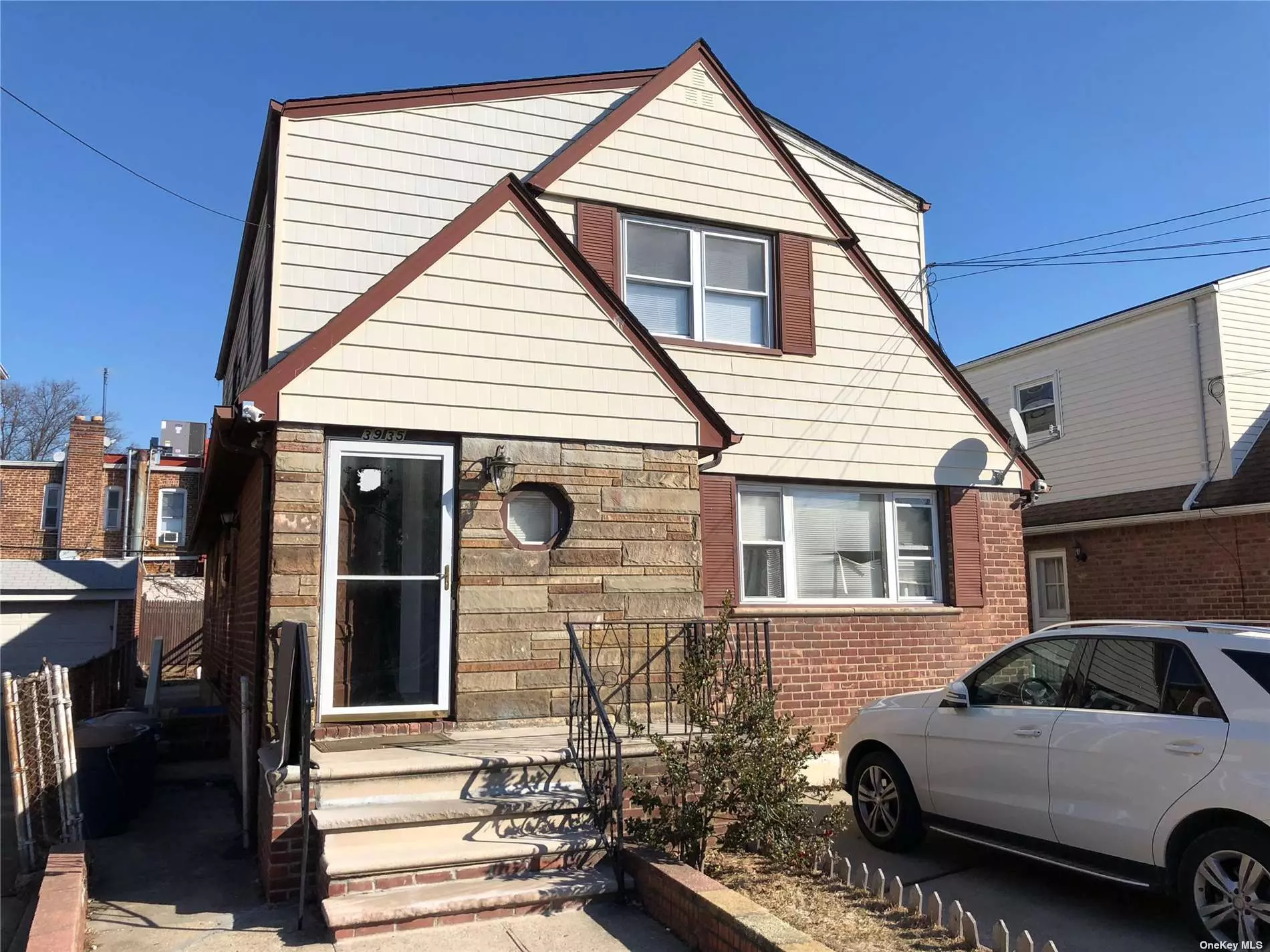 Two-family detached house in the prime location in the center of Bayside. One block away from LIRR and Bell Blvd. Convenient to all. Great investment opportunity. The first floor is a 3b2b apartment, and the 2nd floor is a 3b1b apartment. Basement is full and finished with a separate entrance.