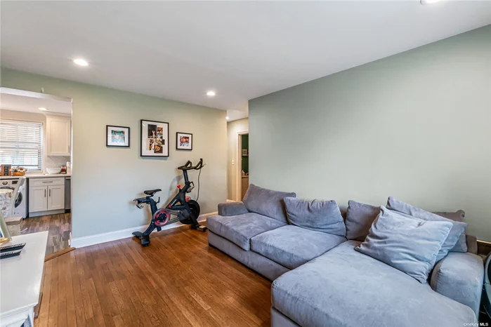 Beautifully Updated 2 Bedroom in Bell Park Gardens. Eat in Kitchen, Living Room, 2 Bedrooms & a Full Bathroom. Hardwood Floors Throughout Amenities Include Private Security, Parking Permits, New Laundry Rooms & Private Storage is Available on Site. The Community Room Available to All Shareholders. Close to Shops, Near Direct Transportation to NYC and All Local Buses. Just One Block Away from Parks, Schools and So Much More!