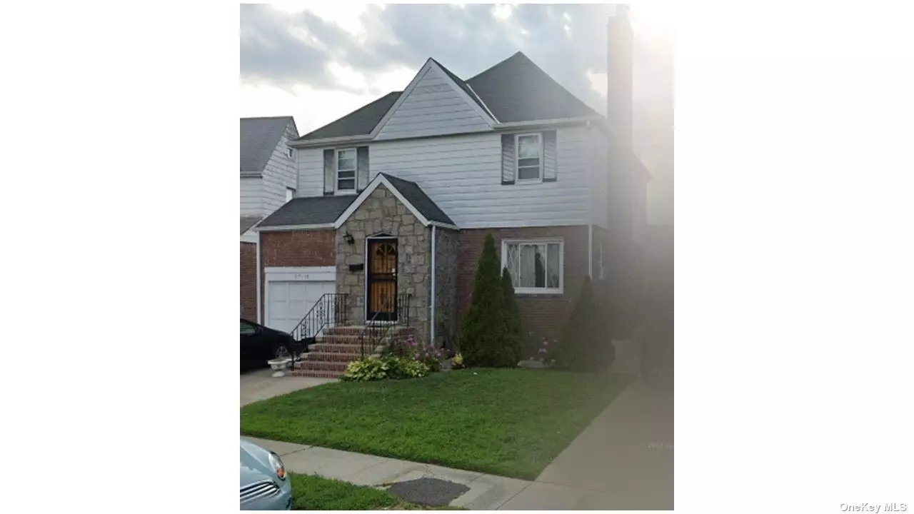 Location, Location, Location! Lovely 3 bedroom, 2 bathroom Colonial home in Flushing with R3X zoning. Beautiful yard for entertaining and relaxing. Short distance to Main Street. Convenient to all shopping & transportation, houses of worship, & Kissena Park. Lots of extras. Don&rsquo;t miss this beauty!