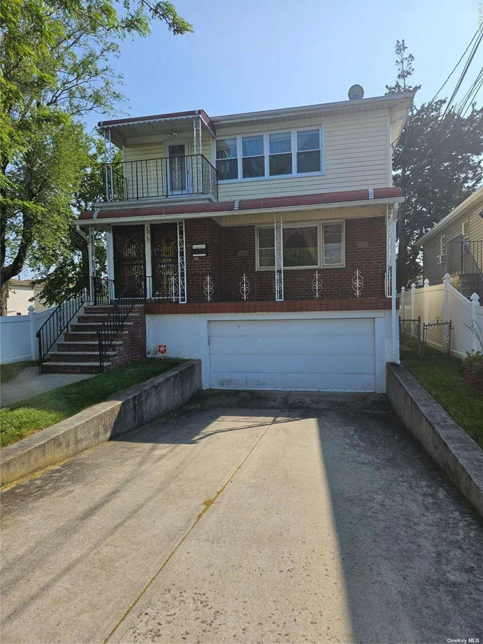 legal 2 family home in the heart of bayswater 3 bed 1.5 bath apmnt over 3 bed 1.5 bath apmnt with a finished basement and large yard will be delivered vacant