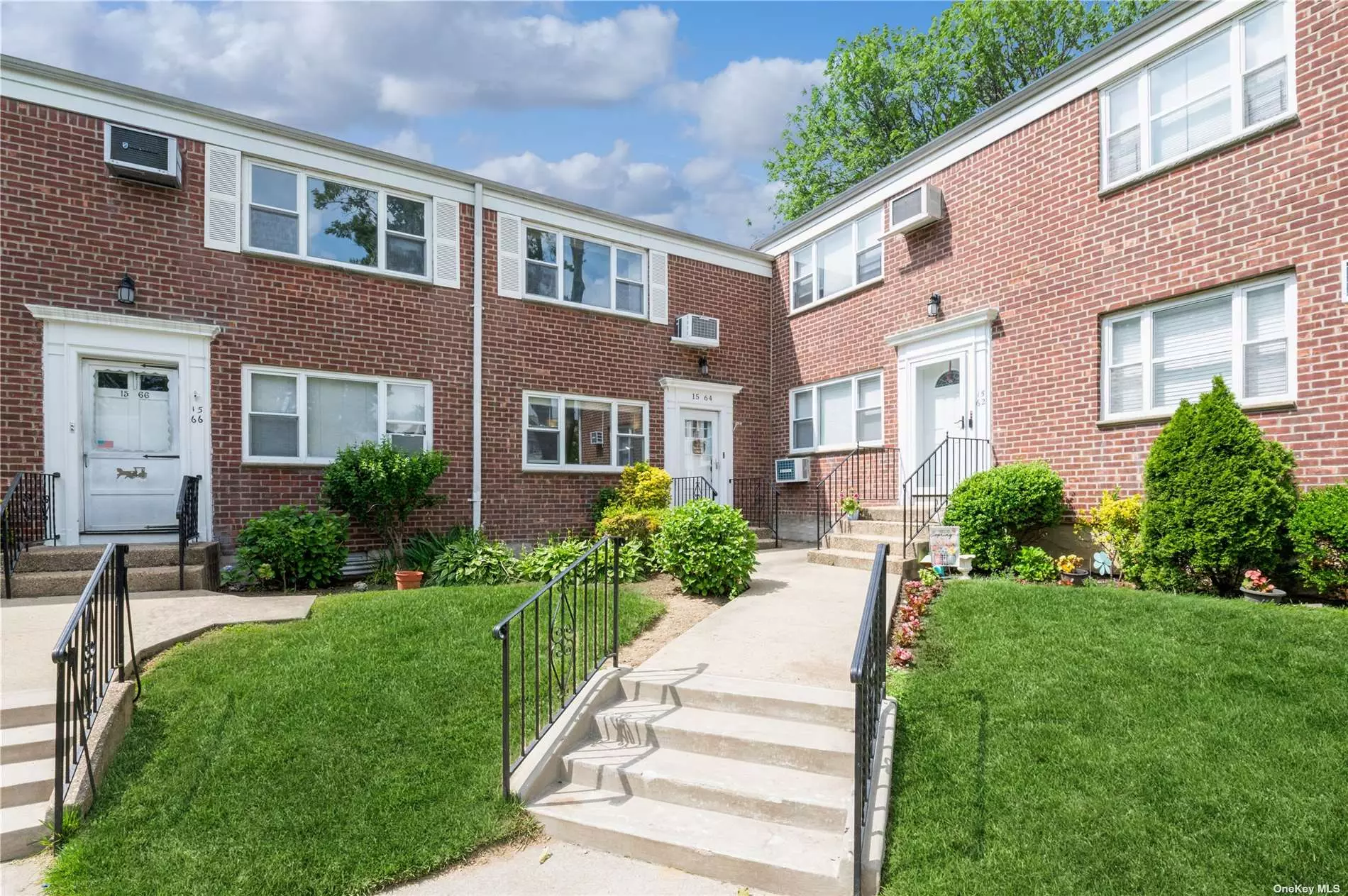 Move-In Ready To This 2-Bedroom, 1-Bath Lower Level Unit In Bay Terrace Gardens. Washer/Dryer Inside The Unit. Hardwood Floors. Private Location. Base Maintenance $769.17. Total Maintenance Of $851.14 Includes 1 Assigned Parking Space, 2 Air Conditioners, Dishwasher, Washer, Dryer, Gas And Electric. No Wait List On Parking Space. Close To Bay Terrace Shopping Center, Dining, Library, Schools, Parks, Golf Course, QM2, QM32. Easy Access To Highway.