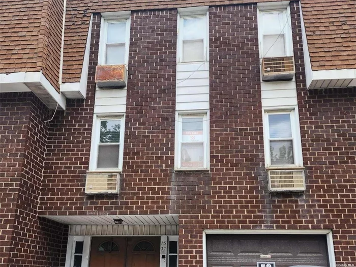 Legal 2 family triplex in a prime Bayside location is an amazing investment opportunity! With 4 levels of space to enjoy. Property has two new kitchens installed in 2017. Attached garage with 2 driveway spots. The location is ideal near the scenic Fort Totten Park and easy access to the Cross Island Parkway, Express buses, NYC buses and near shopping and eateries. Overall, this property is priced for a fast sale that offers you a tremendous opportunity to own this Tri Level home in Bayside.