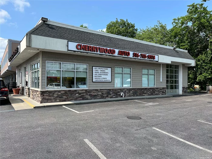 Location! Location!! Location!!! Cash Flow Approx. $250K-$300K; Owner Financing Available With 35% Cash Down. Inventory Included: Hunter Wheel Balancer, Tire Changer And Wheel Alignment. Two Back-Up Generators, 3 Electric Car Lifts/1 Elec Truck Lift, AIr Compressor, Snap-On Floor Jack & Scanners, NYS Inspection License, A/C Machine, Air Compressor. Income-Repair Shop Approx $90, 000 per month (2021-$1, 017, 285 annual). Completed Razed & Rebuilt In 2014. Building features CAC In Sales/Office Areas, Radiant Heat. $898, 000 for the business only!!