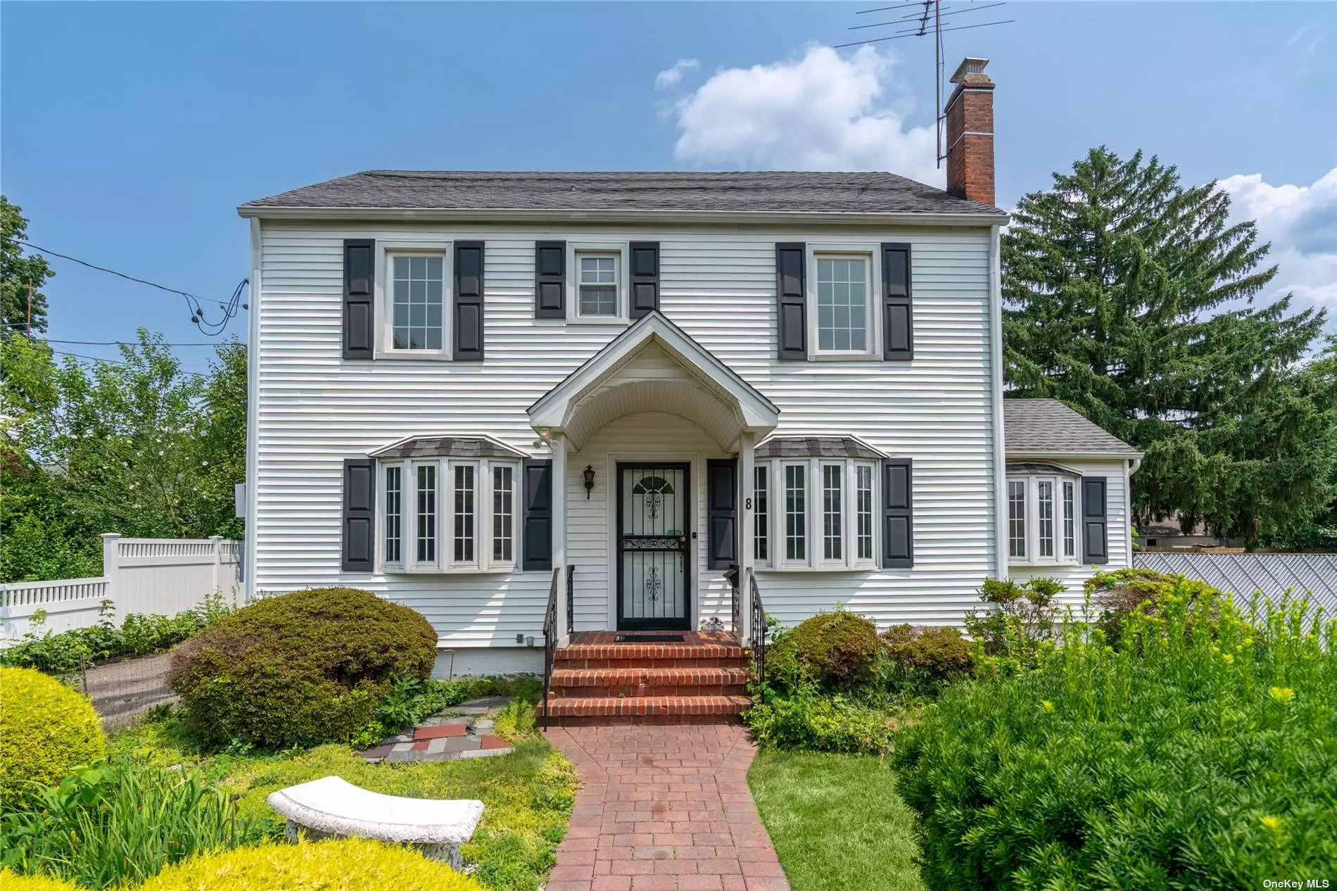 This lovely 4 bedroom home is set on an oversized flat sunny fully fenced property in the desirable neighborhood of Syosset. This traditional Colonial offers many possibilities for today&rsquo;s living. A perfect location for commuting on the train, local transportation and plenty of shopping and restaurants to enjoy. There is a walk-up attic as well as a full basement and a detached two car garage. Award winning Syosset school district #2. Do not miss this opportunity.