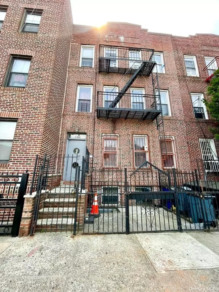 Great investment opportunity in the heart of Brooklyn! This excellent 6 Family Home features a full basement, a total of 12 Bedrooms and 6 Full Bathrooms. Nice clean building and the subway and bus stops are conveniently located just minutes away! With a total of 6 rental units, this property offers plenty of space and potential for rental income. Monthly Income of $6, 002.31. Total Gross Income is $72, 027.72 per year and expenses are $24, 500. Cap rate: 5.46% *Owner has priced the property to sell and only looking for cash offers.*