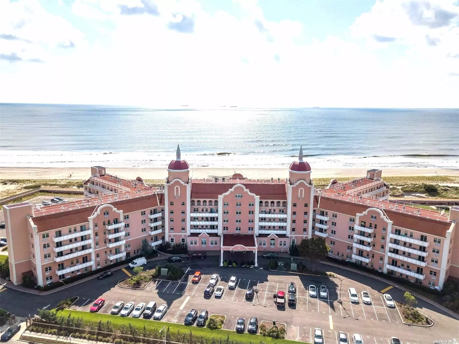 oceanfront unit with huge terrace newly renovated apartment with all the amenities of a luxury building
