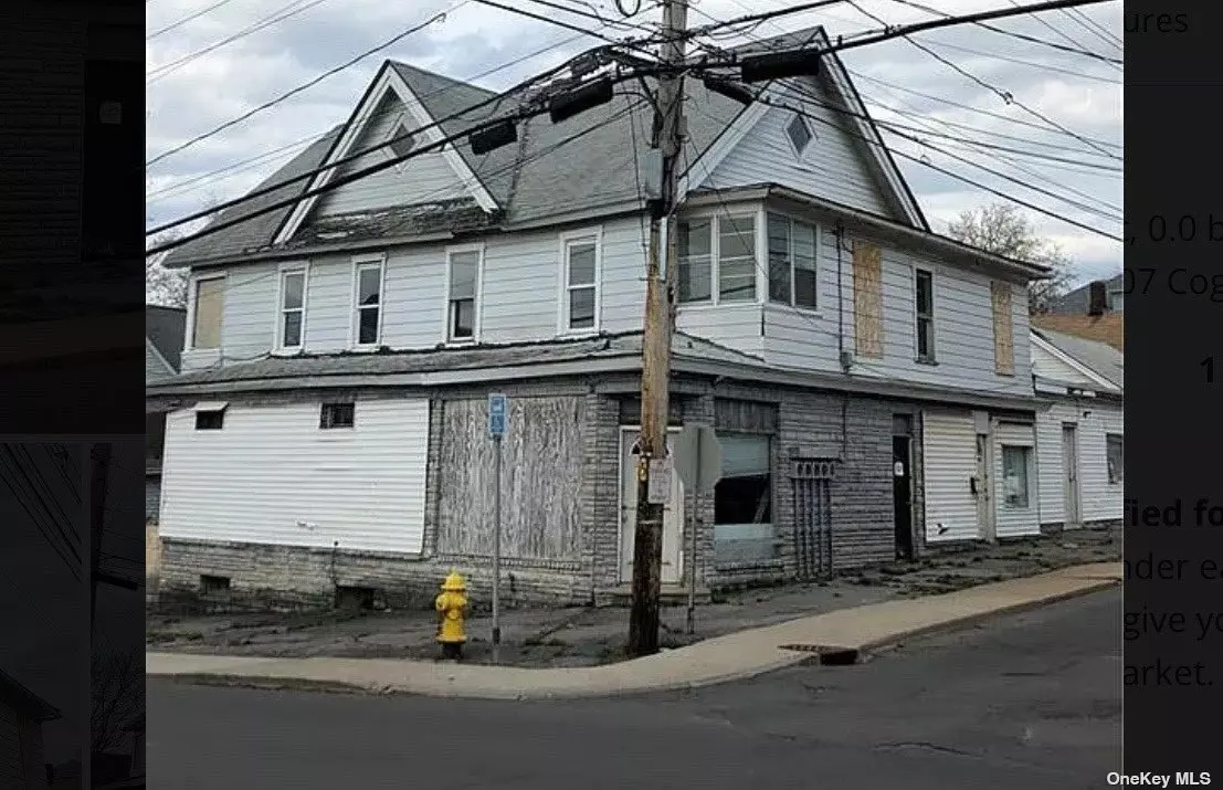 This is a great location for a commercial/office/residential mixed use property with tons of potential for investment property in the Village of Solvay. The property is fully gutted and needs complete renovation.