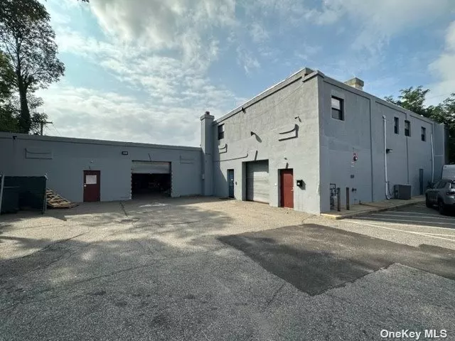 Location Location Location - Sublease Available - Approx. 6000 sq. ft., 14&rsquo; Ceiling, 10&rsquo; Garage Door, 400 Amps, Heated Warehouse.