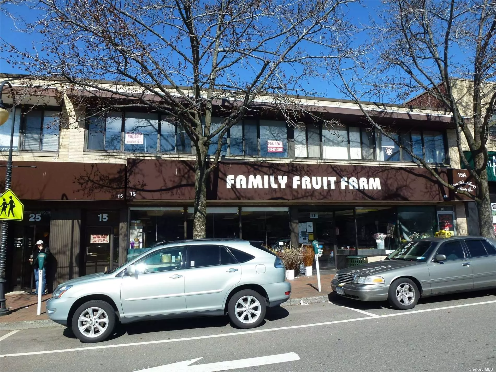 Great Neck - Unique opportunity to be on Great Neck Road. Near LIRR. High traffic, high visibility retail space in small strip center. Perfect for any kind of retail including restaurants, educational facility, convenience store, etc. This space can be divided. Full basement gives you extra space to really develop your business. Must be seen. Owner will divide if needed and asking rent is $$6, 500 for the half space.