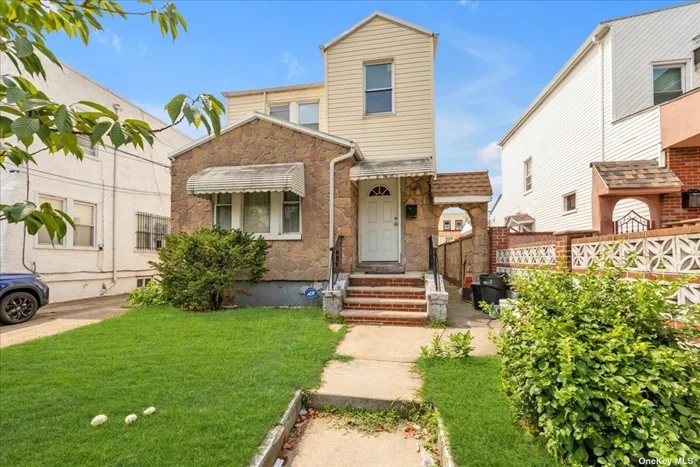 Legal 2 Family in Laurelton Queens, having 3 bedrooms and 1 bath on the first floor and 2nd floor and a finished basement with its own entrance. This Legal 2 family Home is close to Highways, Shopping and Schools with tenants in place The home is SOLD AS IS.