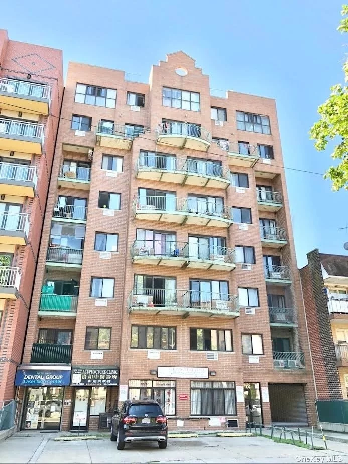 Good Location In The Center Of Flushing, Features 2 Bedrooms, 2 Full Baths, Kitchen, Washer & Dryer In Unit,  Close to Subway & LIRR, Convenient To Shopping, Transportation, and Restaurant...