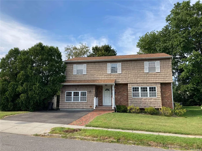 Spacious Four Bedrooms And 3 Bathrooms Colonial With Roof And Central A/C Installed In Recent Years.