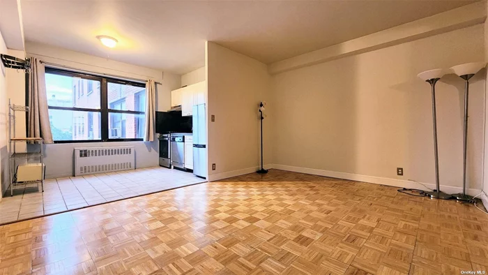 Beautiful and Bright One Bedroom Apartment with Oversized Windows Throughout. Updated Kitchen with Granite Countertops, Updated Bathroom. Total 4 Closets. Fireproof/Soundproof Building, Renovated Lobby With Handicap Access/ Sliding Door. Live-In Super. Maintenance Includes All Utilities. Steps To Trains, R/V, M, Shopping, Costco, IKEA. Outdoor/Indoor Parking Available. Pet Friendly Building, Cat. & Dog. Allowed to Sublet after 2 years. Move In Condition. Easy to Show.