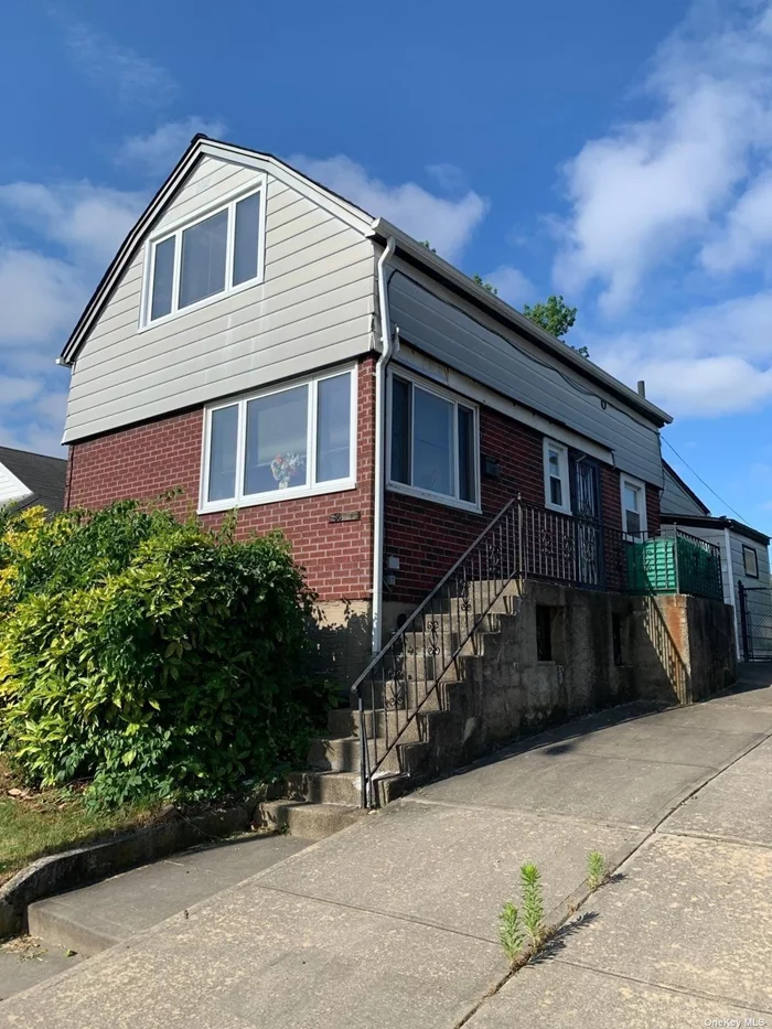 Just arrived- One family, detached Cape in beautiful Bayside. Needs TLC - House being SOLD AS IS. Convenient to all transportation and shopping. Won&rsquo;t last!