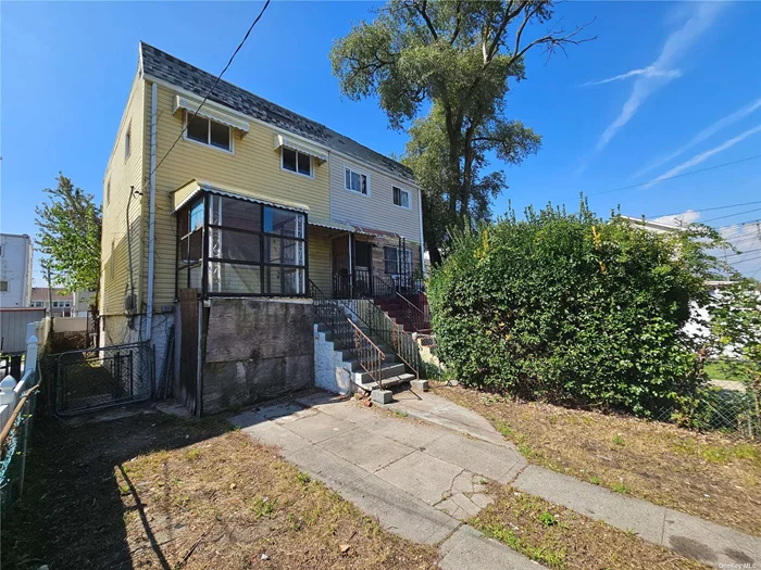 Location Location Location. A great opportunity for an end user or investor! Perfect home for you to design and renovate just the way your lifestyle or family needs. Walking distance to the beach & shopping. Enjoy the famous Rockaway boardwalk.