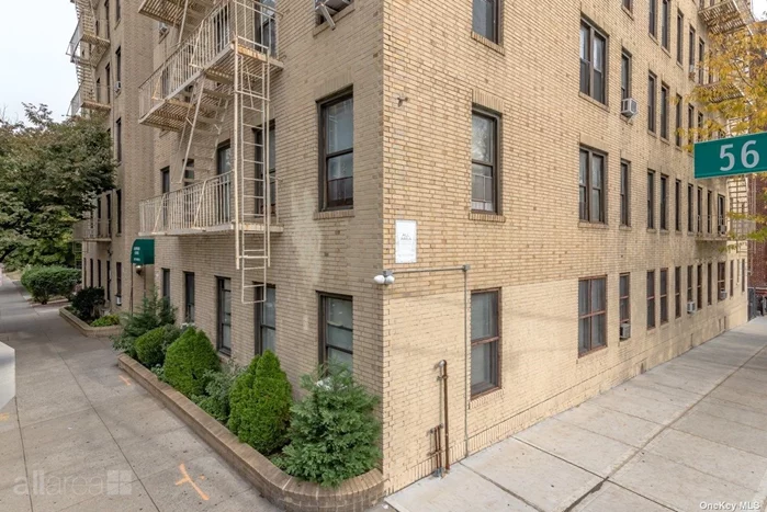 BACK ON THE MARKET!!!! CASH BUYER PREFERRED financing allowed...Perfect home for your college student why rent when you can own a piece of property in WOODSIDE. Studio Apartment close to 7 Train and LIRR walking distance to shopping and across from Doughboy park. 15 Minutes to Manhattan. 2nd floor unit in Elevator building, Laundry Room in basement, Live-in Super. Wood floors with windows facing SW / NW. Lots of natural light