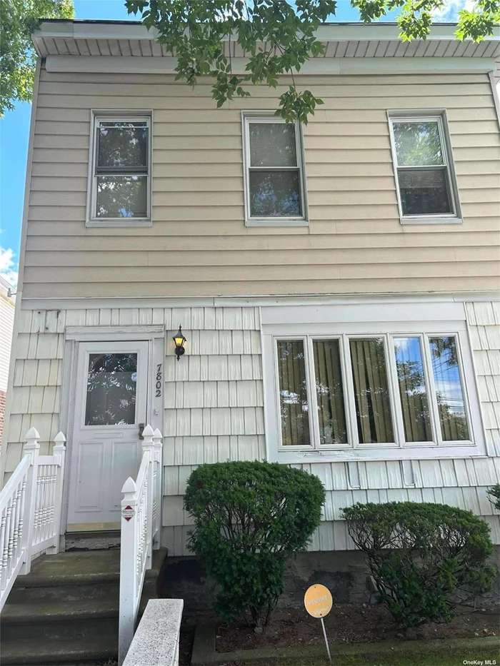 Single family corner property with three bedrooms, full finished basement , detached garage, private side entrance with yard and patio on a quiet block close to all.