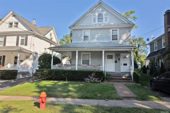 First floor 1 Bedroom, 1 Bath Apartment with large front porch. Spacious Foyer. Hardwood floors throughout. Shared use with the upstairs tenant for front porch, backyard and driveway. Tenant pays all utilities. Landlord requires a credit check.