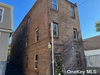 legal 5 family, needs renovations, bring your creative imagination. Area has been rezoned to include high risers. perfect for investors as a rental property.