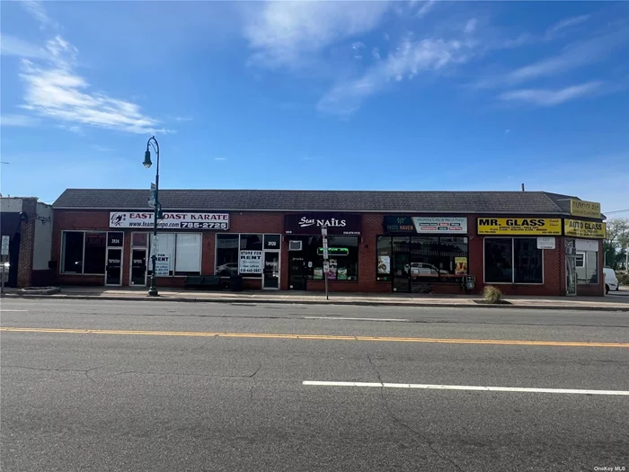 APPROXIMATELY 2850 SF SPACE USED PREVIOUSLY AS A *****KARATE SCHOOL **** USE TO BE 3 STORES... LOTS OF PARKING(REAR) W DUAL ACCESS.. NEXT TO PUBLIC PARKING, DUAL ENTRANCE FRONT & REAR. BUILDING SITUATED AT A HIGH VISIBILITY ROAD. EASY TO SHOW. PLACE CAN BE CONVERTED TO A MEDICAL OFFICE SPACE ETC. LOTS A PARKING ON CORNER LOCATION.MOTIVATED & FLEXIBLE LANDLORD.
