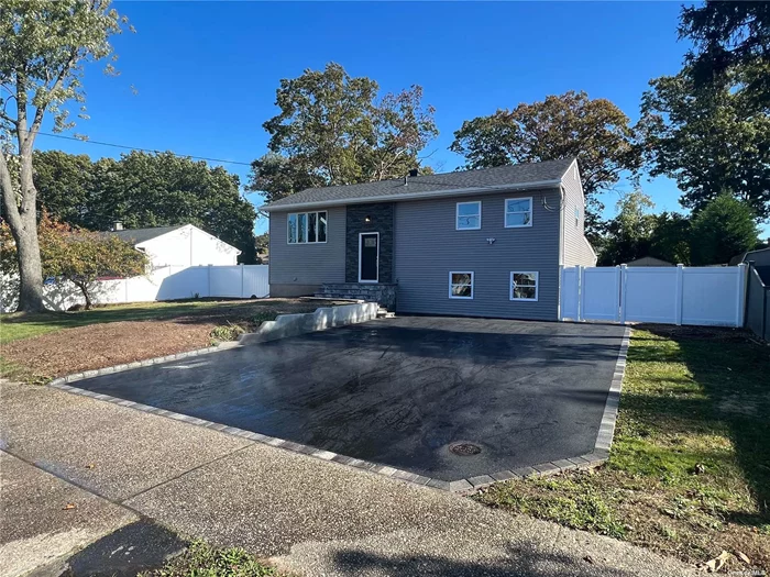 WELCOME To Islip Terrace !!!! Move Right Into The Newley Completely Renovated Home. New Siding, Windows, Roof, Cac, Boiler, Hot Water, New Driveway, Updated Kitchen, And Updated bathrooms.Possible Mother Daughter. All I can Say Is New , New New. minutes From Bus, LIRR, Parks And S.S Pkwy.