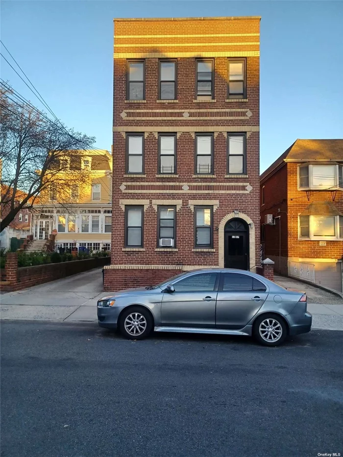 Solid Brick 6 Family Building. 5X1BRs and 1XStudio. 3 Stories. 100% Occupied. All Units Recently Renovated. All New Windows. Less Than 10yr Old Energy Efficient Boiler. 5 Rentable Parking Spaces in the Back. New Roof.