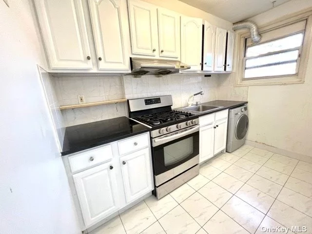 All About Location: SUPER EASY COMMUTE !! Bus Q27 to Flushing , Q88 to Queens Center , Express QM 5/8/36 , right on corner , Alley Pond Park View from living room windows. SW Corner Lower 2 Bedrooms, Bright & Lovely , white cabinets, Granite counter top with under counter WASHER & DRYER COMBO INSTALLED . corner Side yard for BBQ .SCHOOL DISTRICT #26 , PS46/MS74/CARDOZO HS and QCC all in walking distance . 2 shopping center , one on Springfield blvd & 64 Ave , one on 73 Ave & bell blvd , maintenance fee includes all except electric , seller pay 5% of Flip tax , WHY RENT IF YOU CAN OWN . cats ok , no dog , oqner occupied must , sublet prohibited . AS LOW AS 10% DOWNPAYMENT ALLOWS MUST DEBTS TO INCOME RATIO 30% !!!