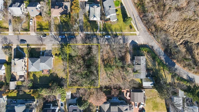 Build your Dream home in the prestigious Douglas Manor, know for its waterfront community, community playground and ball field, Douglaston Club and for its locatioin. Close to LIRR, restaurants, schools and much more.