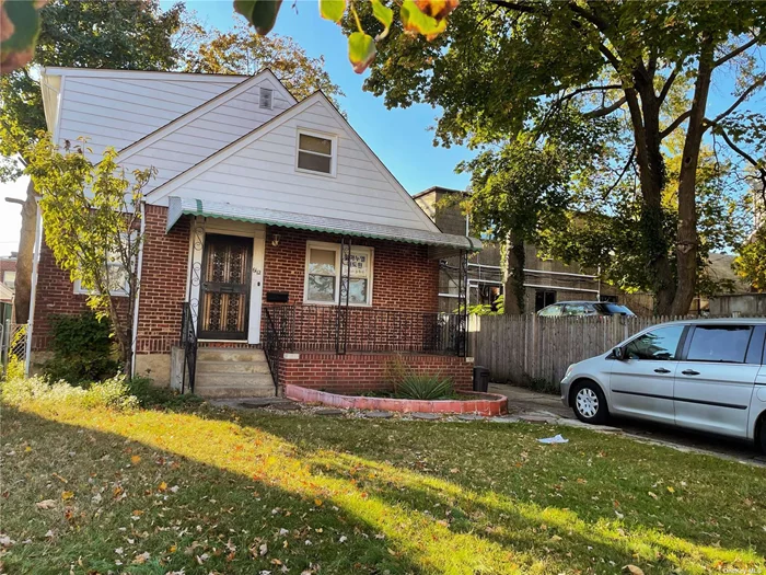 Great opportunity for investment and developers.  R3-2 / C2-2 zoning. Convenient to all - Won&rsquo;t last! Tenant occupied - Do not disturb the tenants. CASH OFFERS ONLY