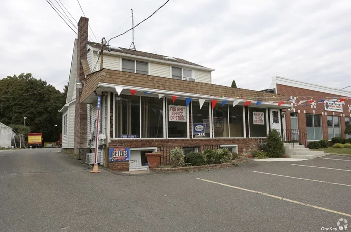 This Building offers a combination of Retail, Residential and Storage in this 2783 sq. ft mixed use property on over 10, 000 sq. ft of property with plenty of parking. Located on Very Busy Fort Salonga Road in Northport High traffic. This property will be delivered vacant. Pylon sign.